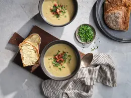 Bacon, Leek and Bean Soup