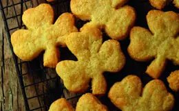 Farmhouse Cheddar Cheese Biscuits