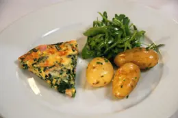 Ham and Spinach Omelette