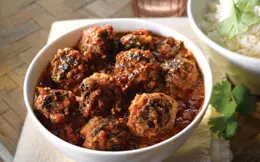 Meatballs in Tomato and Ginger Sauce