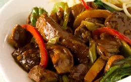 Sizzling Beef with Stir-Fried Vegetables and Black Bean Sauce