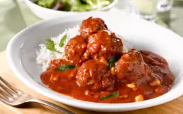Spiced Meatballs with Chilli Tomato Sauce 
