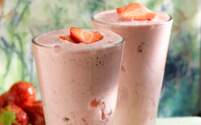 Strawberry Smoothies