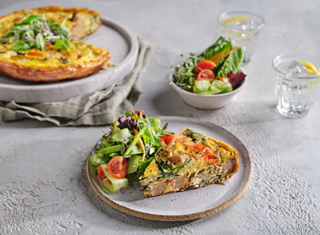 Sausage, Mushroom and Spinach Frittata
