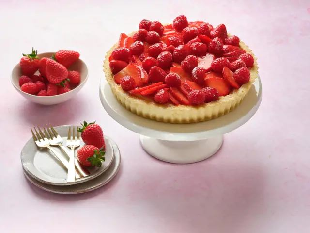 Strawberry & Raspberry Tart